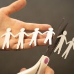 چرا شرکت های فناوری تعدیل نیرو می کنند.